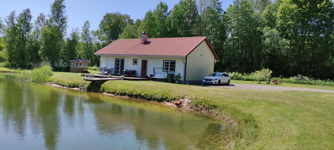 Ninnujaerve Private Holiday Home Nasva 外观 照片